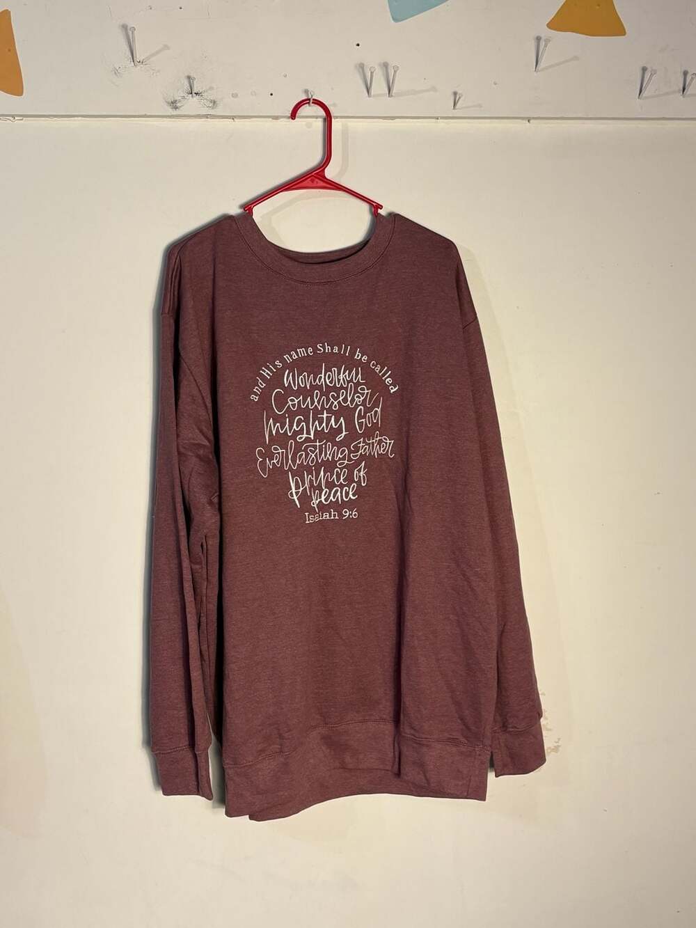 009-0151 Love In Faith Graphic Sweatshirt